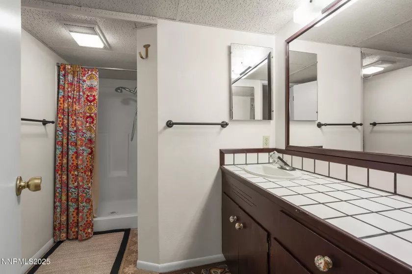 14490 Rancheros, Reno, Nevada 89521, 3 Bedrooms Bedrooms, ,4 BathroomsBathrooms,Residential,Residential,Rancheros,250053607