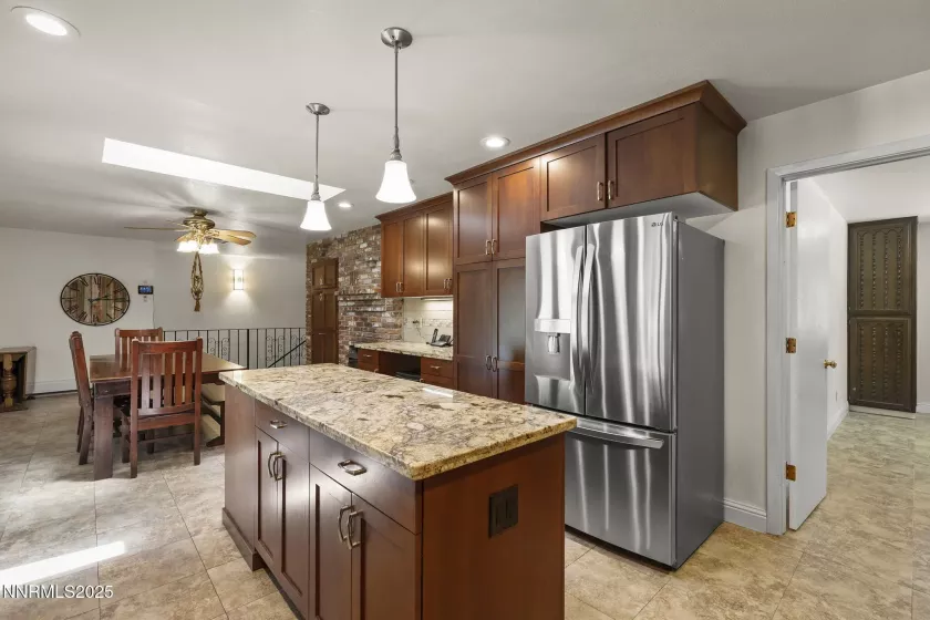 14490 Rancheros, Reno, Nevada 89521, 3 Bedrooms Bedrooms, ,4 BathroomsBathrooms,Residential,Residential,Rancheros,250053607