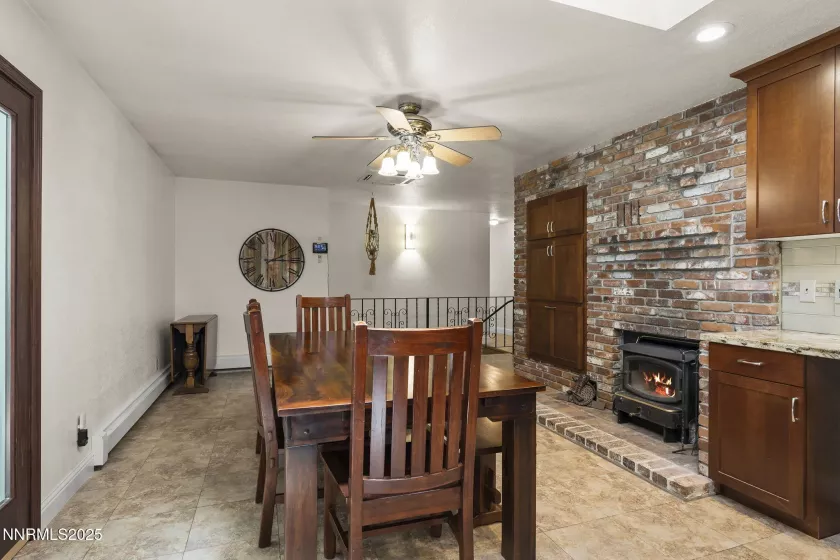 14490 Rancheros, Reno, Nevada 89521, 3 Bedrooms Bedrooms, ,4 BathroomsBathrooms,Residential,Residential,Rancheros,250053607