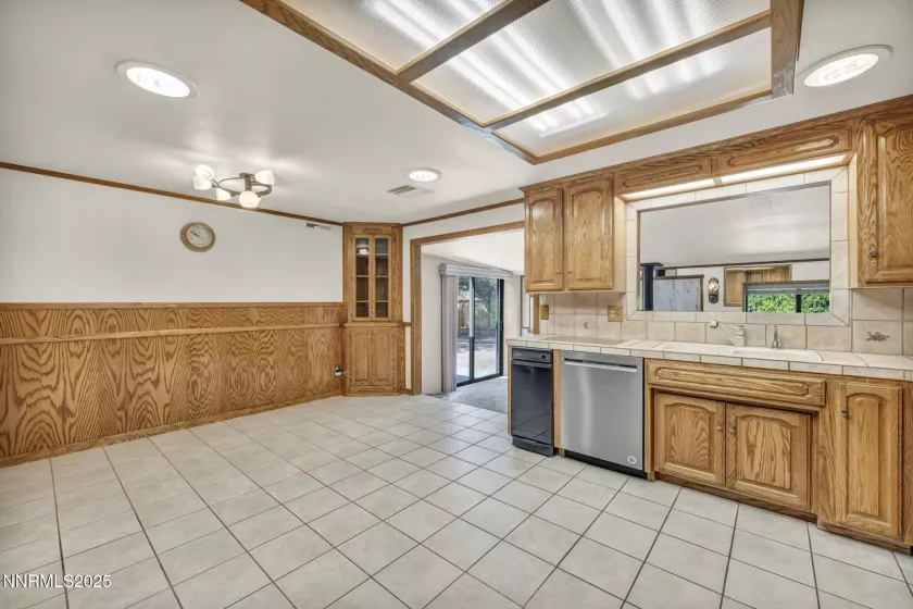 2480 Meadowbrook, Carson City, Nevada 89701, 4 Bedrooms Bedrooms, ,2 BathroomsBathrooms,Residential,Residential,Meadowbrook,250050300