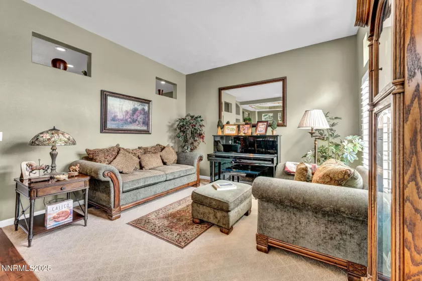 7980 Teruel, Sparks, Nevada 89436, 4 Bedrooms Bedrooms, ,2 BathroomsBathrooms,Residential,Residential,Teruel,250053609