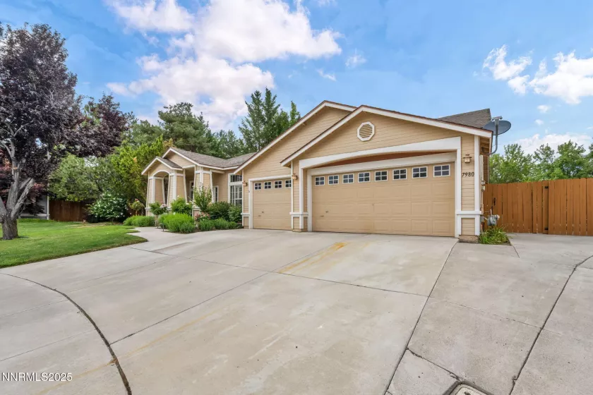 7980 Teruel, Sparks, Nevada 89436, 4 Bedrooms Bedrooms, ,2 BathroomsBathrooms,Residential,Residential,Teruel,250053609