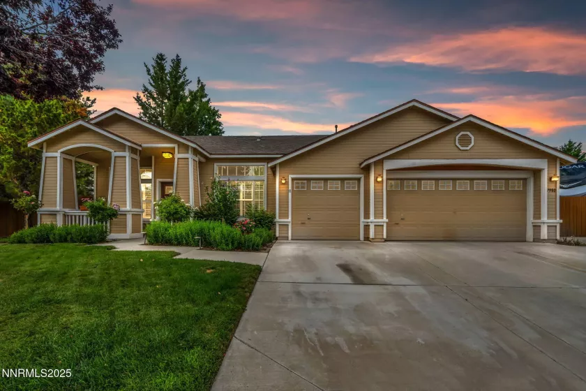 7980 Teruel, Sparks, Nevada 89436, 4 Bedrooms Bedrooms, ,2 BathroomsBathrooms,Residential,Residential,Teruel,250053609