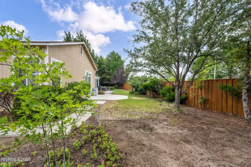7980 Teruel, Sparks, Nevada 89436, 4 Bedrooms Bedrooms, ,2 BathroomsBathrooms,Residential,Residential,Teruel,250053609