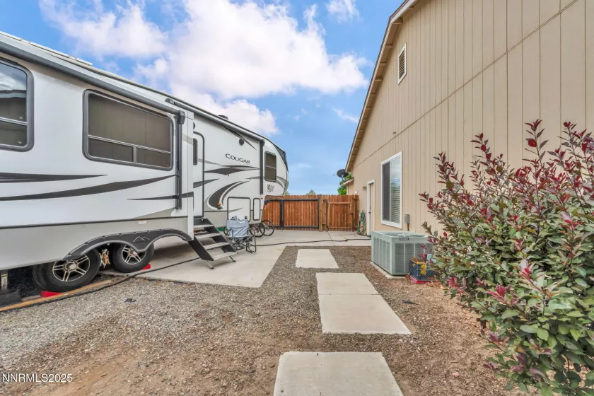 7980 Teruel, Sparks, Nevada 89436, 4 Bedrooms Bedrooms, ,2 BathroomsBathrooms,Residential,Residential,Teruel,250053609