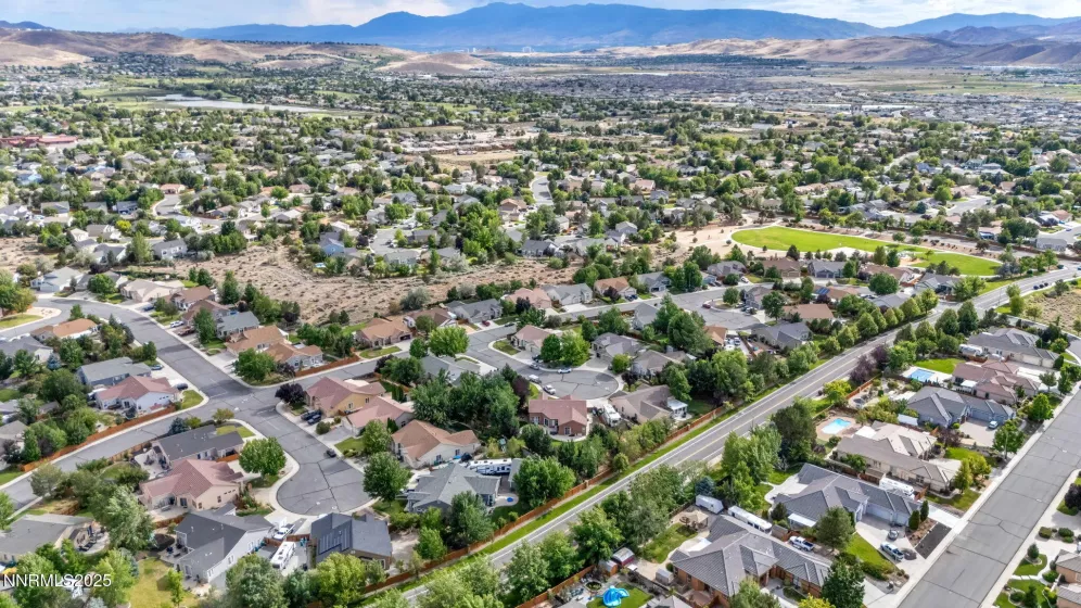 7980 Teruel, Sparks, Nevada 89436, 4 Bedrooms Bedrooms, ,2 BathroomsBathrooms,Residential,Residential,Teruel,250053609