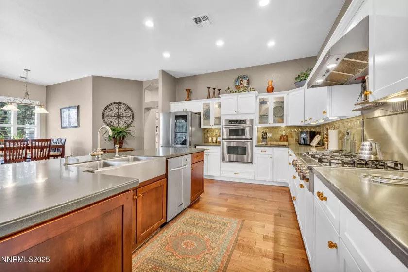 7980 Teruel, Sparks, Nevada 89436, 4 Bedrooms Bedrooms, ,2 BathroomsBathrooms,Residential,Residential,Teruel,250053609