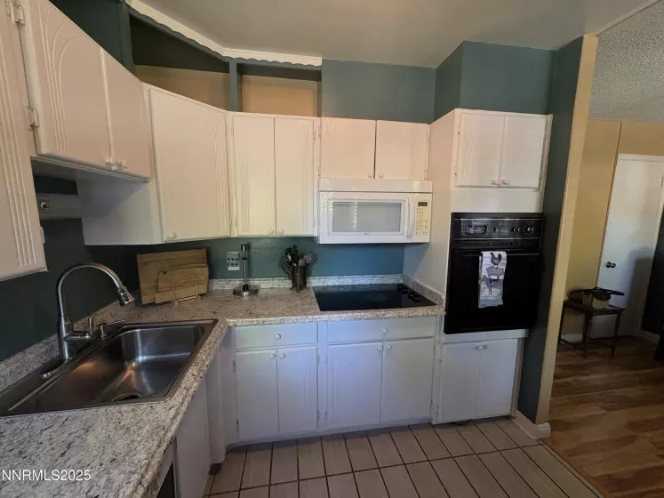 1940 4th, Sparks, Nevada 89431, 2 Bedrooms Bedrooms, ,1 BathroomBathrooms,Residential,Residential,4th,250053612