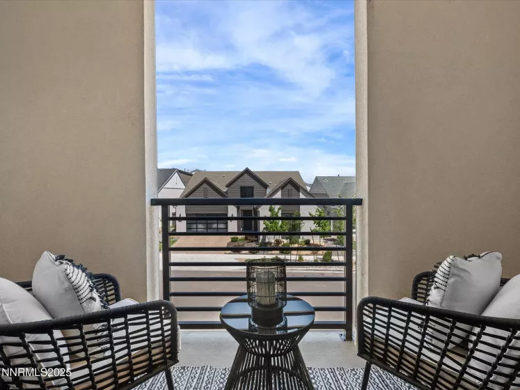 724 Marewood, Reno, Nevada 89511, 5 Bedrooms Bedrooms, ,6 BathroomsBathrooms,Residential,Residential,Marewood,250053613
