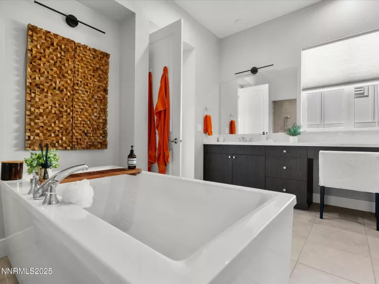 724 Marewood, Reno, Nevada 89511, 5 Bedrooms Bedrooms, ,6 BathroomsBathrooms,Residential,Residential,Marewood,250053613