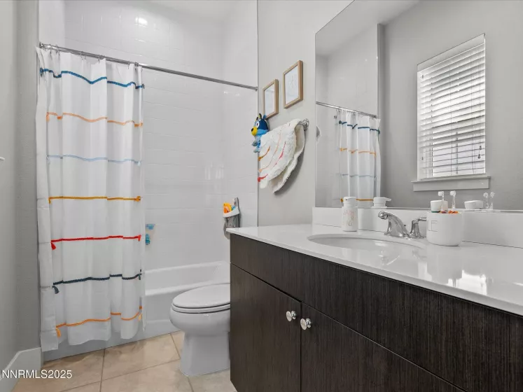 724 Marewood, Reno, Nevada 89511, 5 Bedrooms Bedrooms, ,6 BathroomsBathrooms,Residential,Residential,Marewood,250053613
