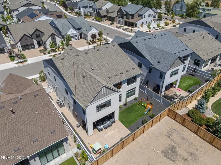 724 Marewood, Reno, Nevada 89511, 5 Bedrooms Bedrooms, ,6 BathroomsBathrooms,Residential,Residential,Marewood,250053613