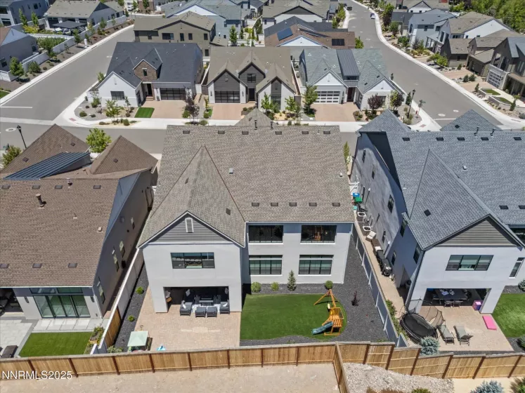 724 Marewood, Reno, Nevada 89511, 5 Bedrooms Bedrooms, ,6 BathroomsBathrooms,Residential,Residential,Marewood,250053613