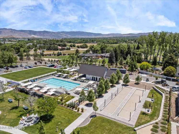 724 Marewood, Reno, Nevada 89511, 5 Bedrooms Bedrooms, ,6 BathroomsBathrooms,Residential,Residential,Marewood,250053613