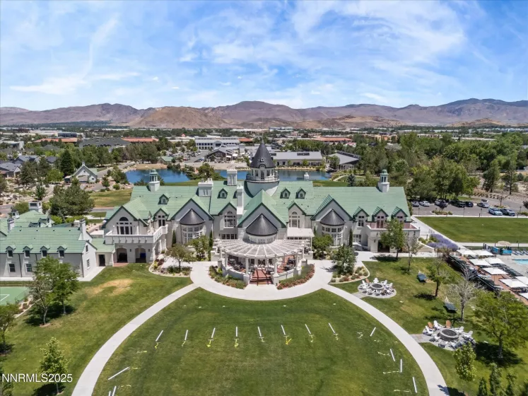 724 Marewood, Reno, Nevada 89511, 5 Bedrooms Bedrooms, ,6 BathroomsBathrooms,Residential,Residential,Marewood,250053613