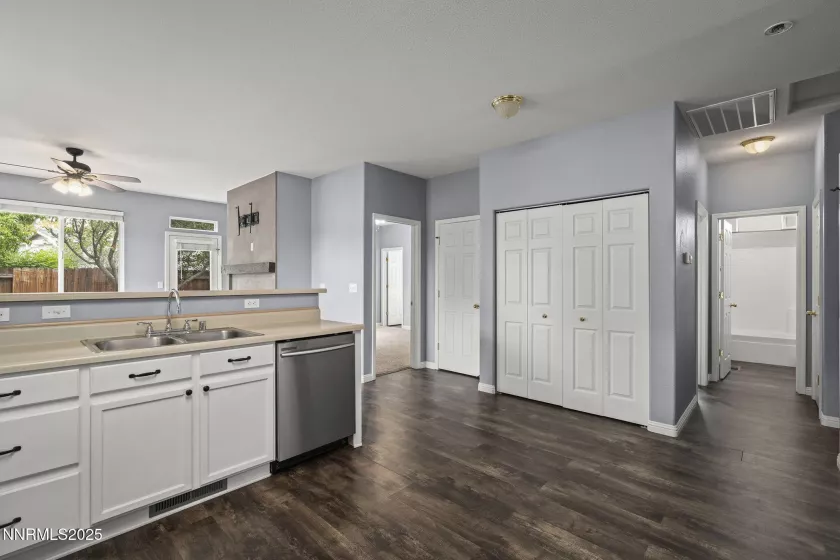 5897 September, Reno, Nevada 89523, 3 Bedrooms Bedrooms, ,2 BathroomsBathrooms,Residential,Residential,September,250053616