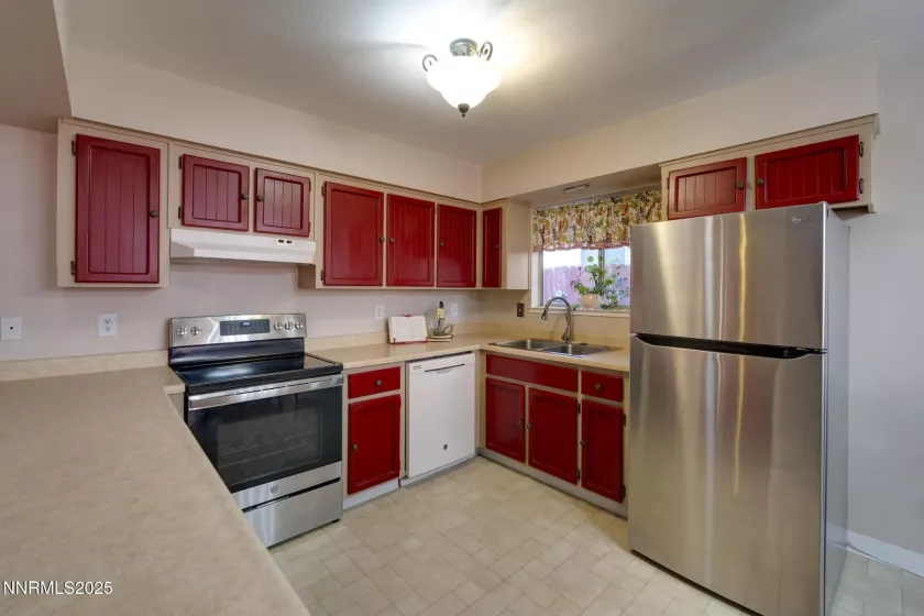 2281 Meadowbrook, Carson City, Nevada 89701, 3 Bedrooms Bedrooms, ,2 BathroomsBathrooms,Residential,Residential,Meadowbrook,250053621