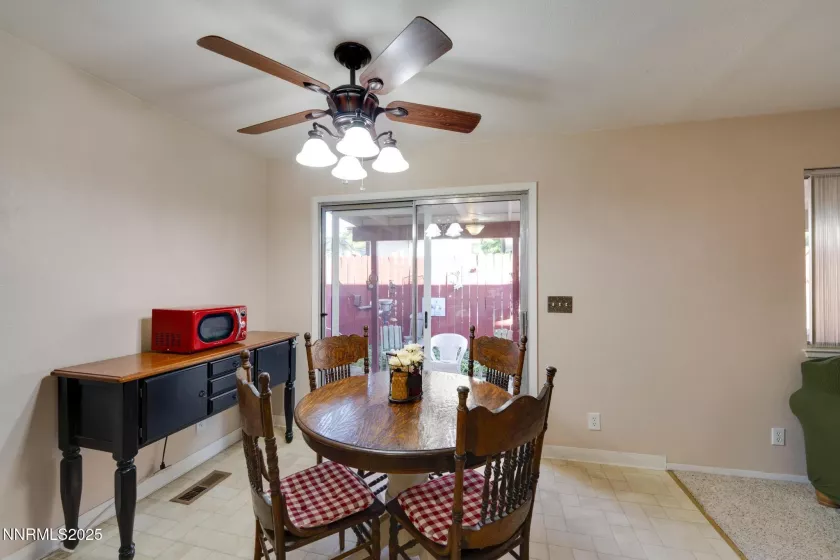 2281 Meadowbrook, Carson City, Nevada 89701, 3 Bedrooms Bedrooms, ,2 BathroomsBathrooms,Residential,Residential,Meadowbrook,250053621