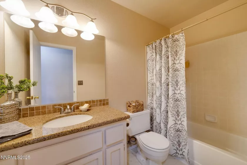 2281 Meadowbrook, Carson City, Nevada 89701, 3 Bedrooms Bedrooms, ,2 BathroomsBathrooms,Residential,Residential,Meadowbrook,250053621