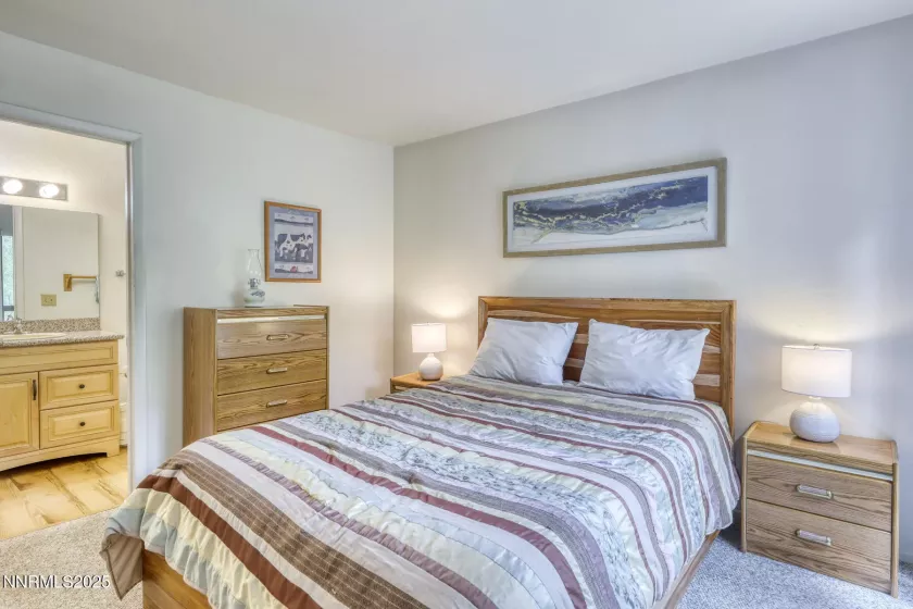 136 Juanita, Incline Village, Nevada 89451, 2 Bedrooms Bedrooms, ,2 BathroomsBathrooms,Residential,Residential,Juanita,250053618