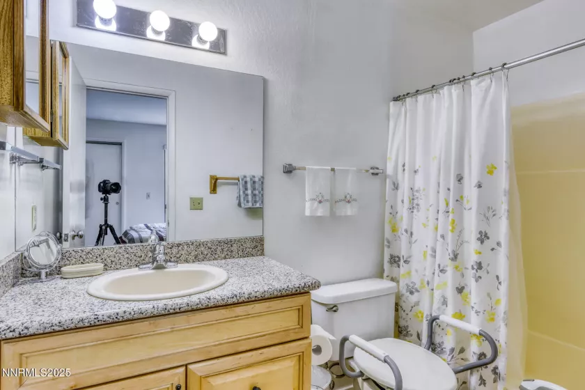 136 Juanita, Incline Village, Nevada 89451, 2 Bedrooms Bedrooms, ,2 BathroomsBathrooms,Residential,Residential,Juanita,250053618