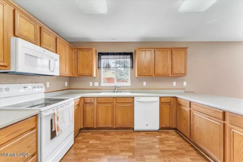 18119 Cherryleaf, Reno, Nevada 89508, 4 Bedrooms Bedrooms, ,3 BathroomsBathrooms,Residential,Residential,Cherryleaf,250053620