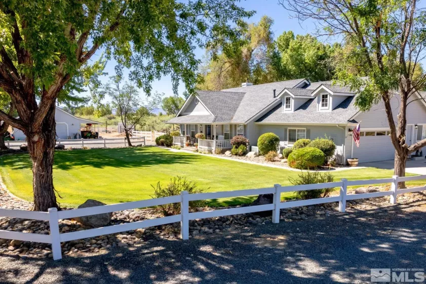 1585 Buckeye, Minden, Nevada 89423, 4 Bedrooms Bedrooms, ,3 BathroomsBathrooms,Residential,Residential,Buckeye,250001826