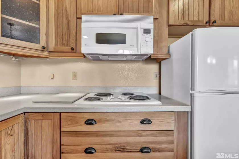 591 Pine Nut, Coleville, California 96107, 1 Bedroom Bedrooms, ,1 BathroomBathrooms,Residential,Residential,Pine Nut,250002943