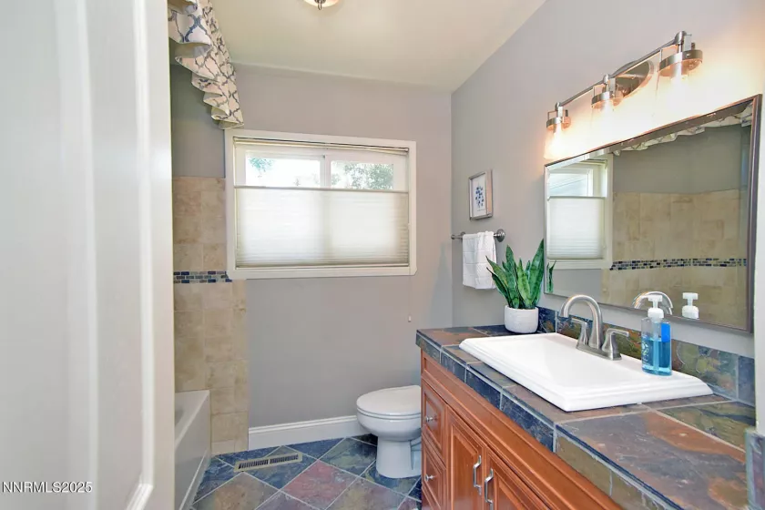 1030 Golconda, Reno, Nevada 89509, 3 Bedrooms Bedrooms, ,2 BathroomsBathrooms,Residential,Residential,Golconda,250053624