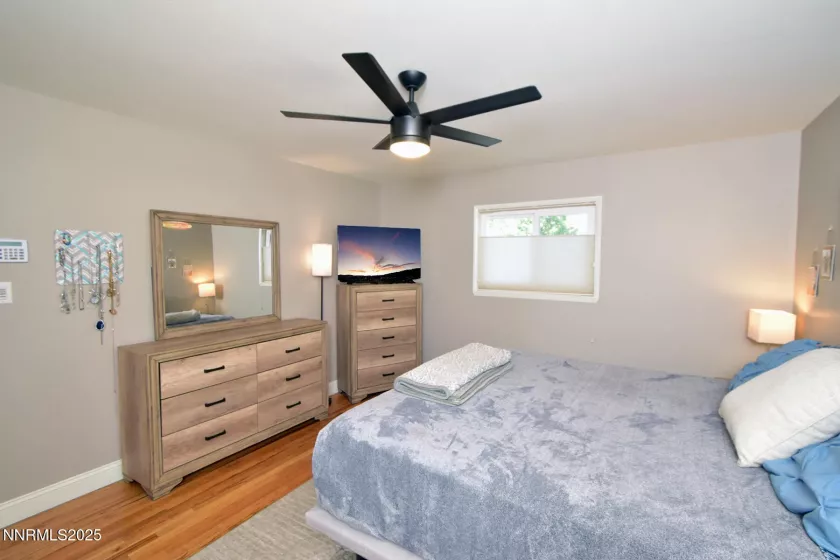 1030 Golconda, Reno, Nevada 89509, 3 Bedrooms Bedrooms, ,2 BathroomsBathrooms,Residential,Residential,Golconda,250053624