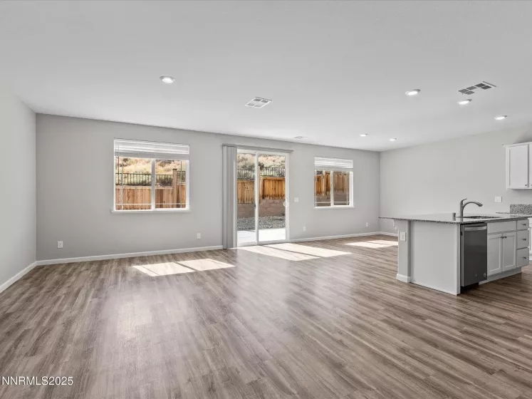 14255 Tuscan Sun, Reno, Nevada 89511, 4 Bedrooms Bedrooms, ,3 BathroomsBathrooms,Residential,Residential,Tuscan Sun,250053626