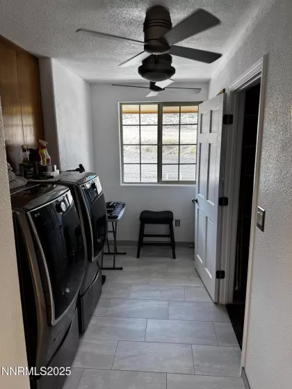 1956 Rockbottom, Gardnerville, Nevada 89410, 3 Bedrooms Bedrooms, ,3 BathroomsBathrooms,Residential,Residential,Rockbottom,250053627