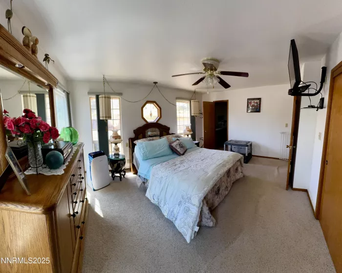 1956 Rockbottom, Gardnerville, Nevada 89410, 3 Bedrooms Bedrooms, ,3 BathroomsBathrooms,Residential,Residential,Rockbottom,250053627