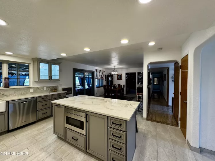 1956 Rockbottom, Gardnerville, Nevada 89410, 3 Bedrooms Bedrooms, ,3 BathroomsBathrooms,Residential,Residential,Rockbottom,250053627