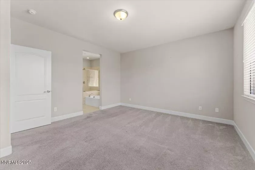 10571 Circle Oaks, Reno, Nevada 89521, 4 Bedrooms Bedrooms, ,3 BathroomsBathrooms,Residential,Residential,Circle Oaks,250053628