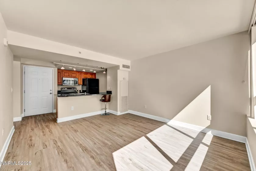 450 Arlington, Reno, Nevada 89503, 1 Bedroom Bedrooms, ,1 BathroomBathrooms,Residential,Residential,Arlington,250053631