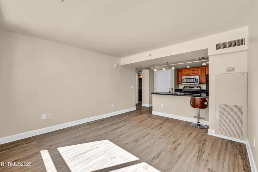 450 Arlington, Reno, Nevada 89503, 1 Bedroom Bedrooms, ,1 BathroomBathrooms,Residential,Residential,Arlington,250053631