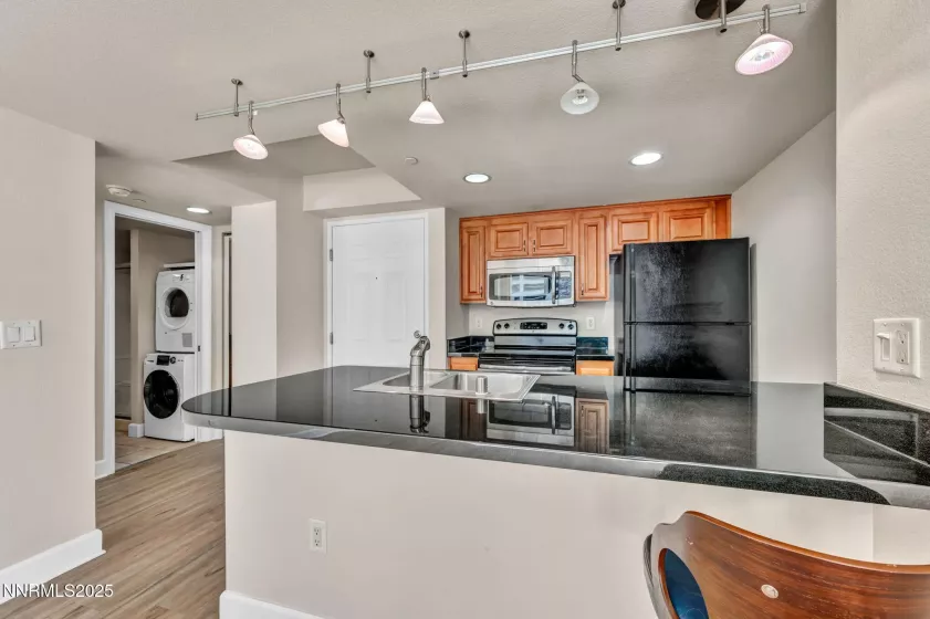 450 Arlington, Reno, Nevada 89503, 1 Bedroom Bedrooms, ,1 BathroomBathrooms,Residential,Residential,Arlington,250053631