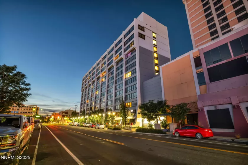 450 Arlington, Reno, Nevada 89503, 1 Bedroom Bedrooms, ,1 BathroomBathrooms,Residential,Residential,Arlington,250053631