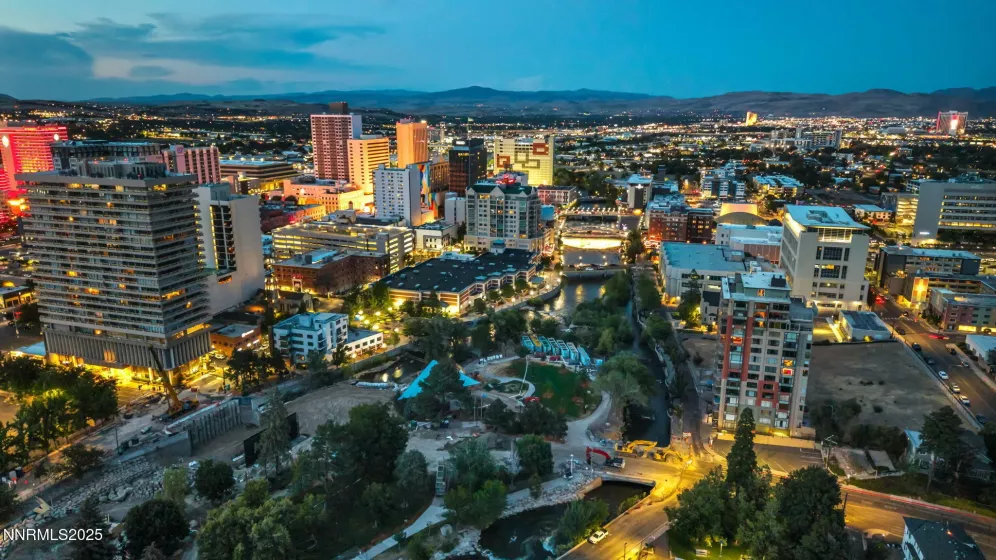 450 Arlington, Reno, Nevada 89503, 1 Bedroom Bedrooms, ,1 BathroomBathrooms,Residential,Residential,Arlington,250053631