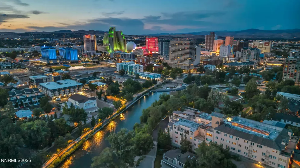 450 Arlington, Reno, Nevada 89503, 1 Bedroom Bedrooms, ,1 BathroomBathrooms,Residential,Residential,Arlington,250053631