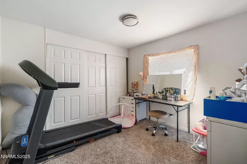 4970 Newport, Reno, Nevada 89506, 3 Bedrooms Bedrooms, ,2 BathroomsBathrooms,Residential,Residential,Newport,250053632