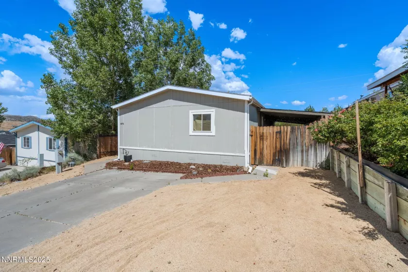 4970 Newport, Reno, Nevada 89506, 3 Bedrooms Bedrooms, ,2 BathroomsBathrooms,Residential,Residential,Newport,250053632