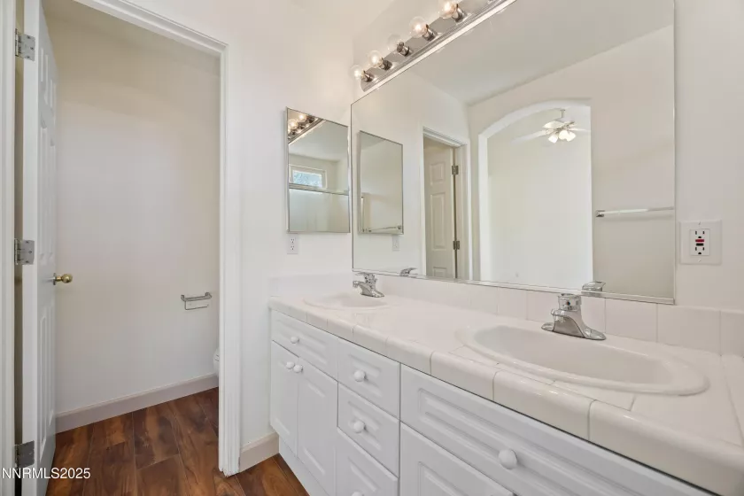 7706 Cerritos, Sparks, Nevada 89436, 2 Bedrooms Bedrooms, ,2 BathroomsBathrooms,Residential,Residential,Cerritos,250053633