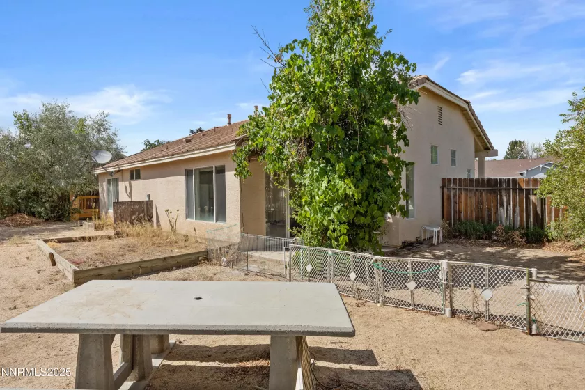 7706 Cerritos, Sparks, Nevada 89436, 2 Bedrooms Bedrooms, ,2 BathroomsBathrooms,Residential,Residential,Cerritos,250053633