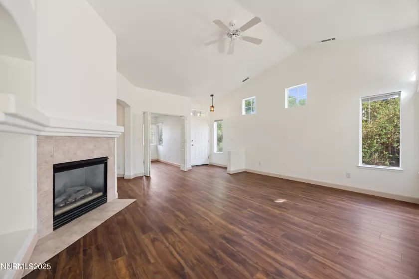 7706 Cerritos, Sparks, Nevada 89436, 2 Bedrooms Bedrooms, ,2 BathroomsBathrooms,Residential,Residential,Cerritos,250053633
