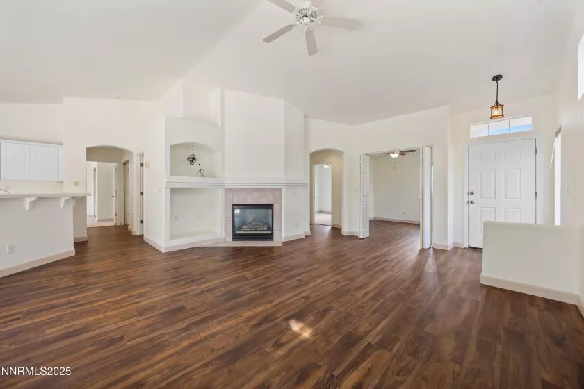 7706 Cerritos, Sparks, Nevada 89436, 2 Bedrooms Bedrooms, ,2 BathroomsBathrooms,Residential,Residential,Cerritos,250053633