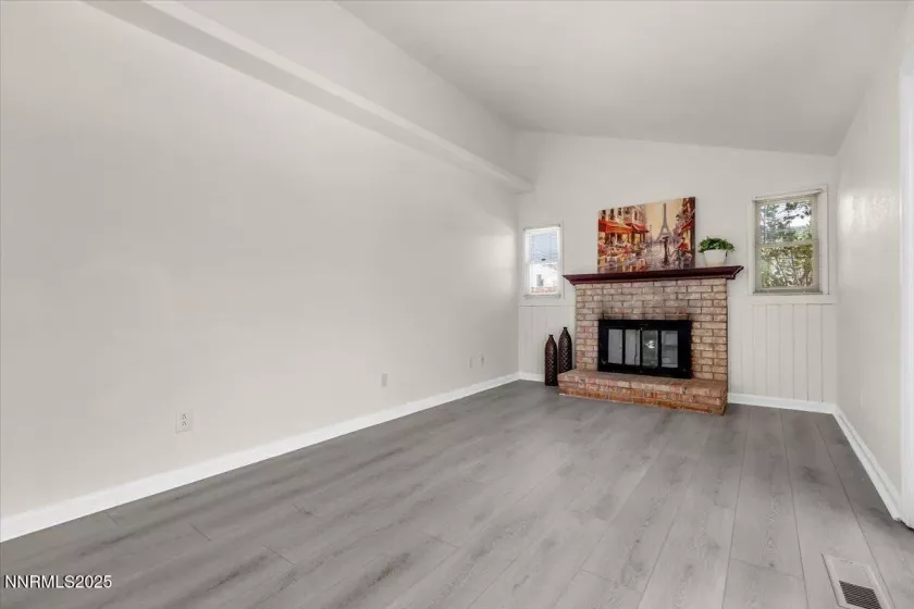 4400 Sierra Madre, Reno, Nevada 89502, 3 Bedrooms Bedrooms, ,2 BathroomsBathrooms,Residential,Residential,Sierra Madre,250053634