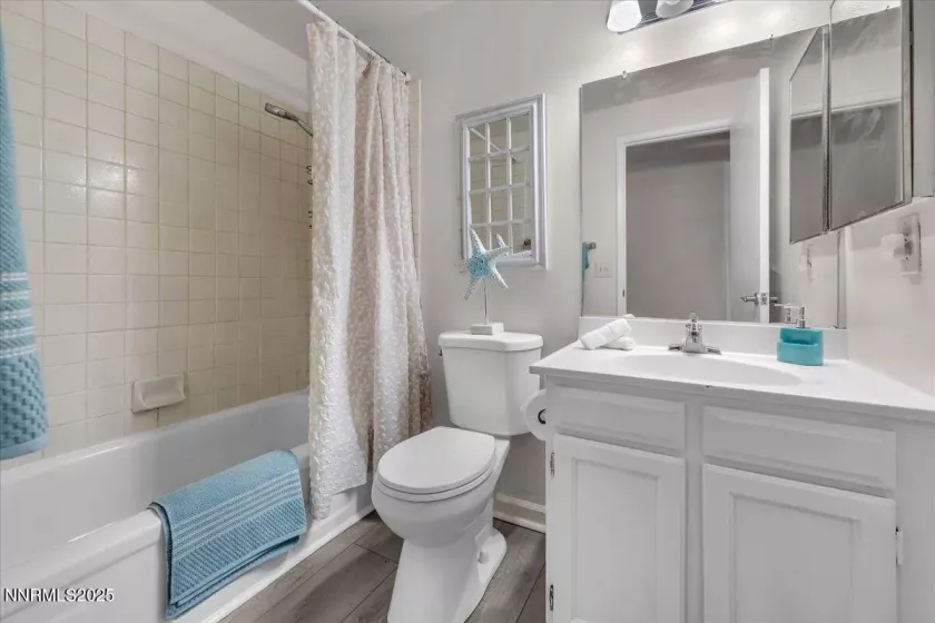 4400 Sierra Madre, Reno, Nevada 89502, 3 Bedrooms Bedrooms, ,2 BathroomsBathrooms,Residential,Residential,Sierra Madre,250053634