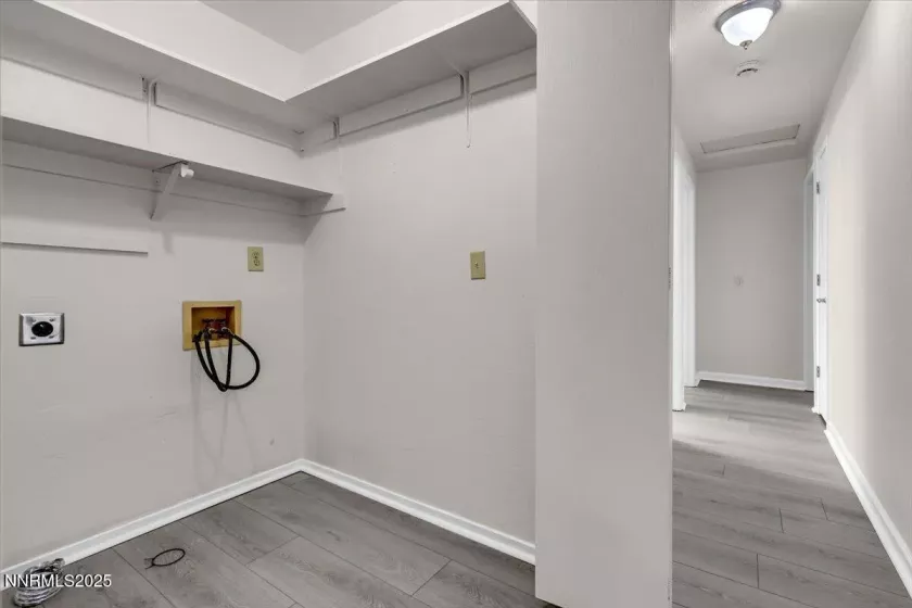 4400 Sierra Madre, Reno, Nevada 89502, 3 Bedrooms Bedrooms, ,2 BathroomsBathrooms,Residential,Residential,Sierra Madre,250053634